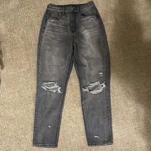 American Eagle highest rise mom jean
